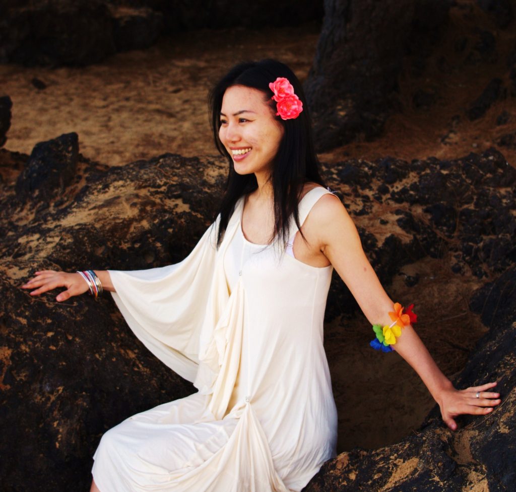 yiye zhang magic magnet, intuitive coach, spirit guide, help lightworkers become heart-based entrepreneur