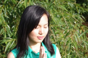 yiye zhang, intuitive coach, spirit guide, help lightworker become heart-based entrepreneur, attract financial wealth fast